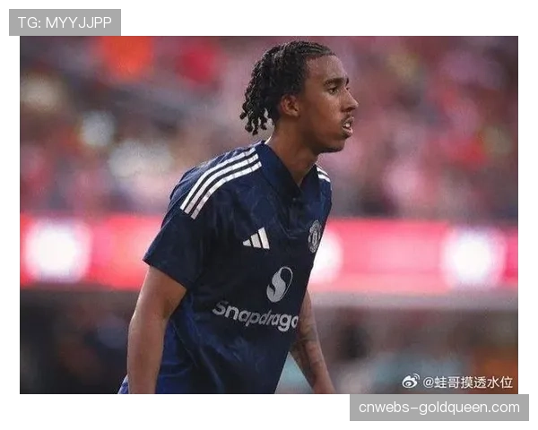 曼联中卫伤病危机，马丁内斯停赛马奎尔伤缺约罗加入伤病名单